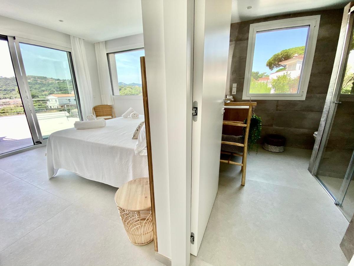 Naramia Sagaro Villa With Poolgarden10 Pax S'Agaro Buitenkant foto