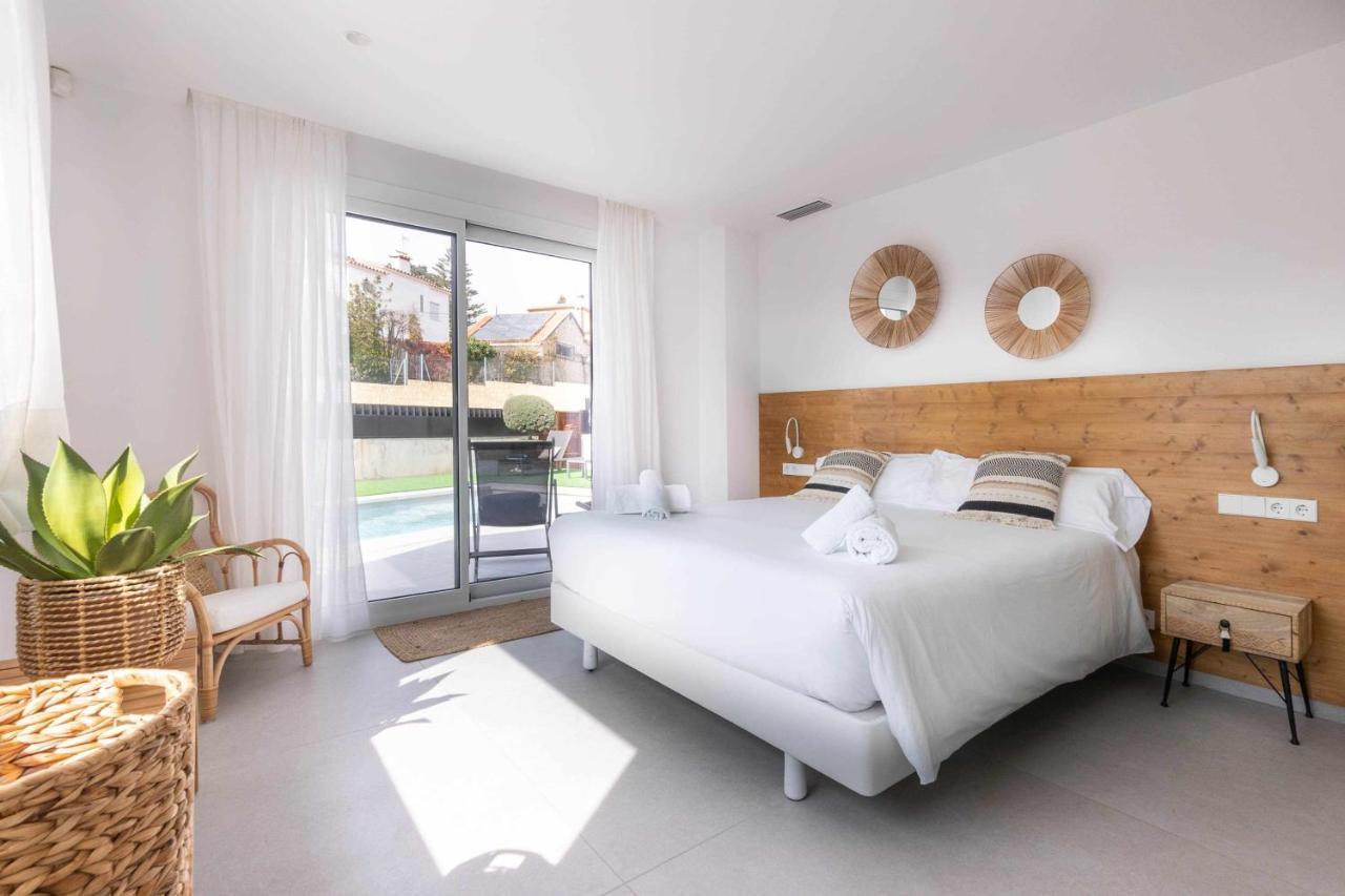 Naramia Sagaro Villa With Poolgarden10 Pax S'Agaro Buitenkant foto