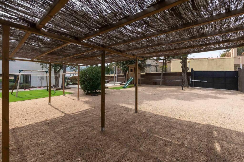 Naramia Sagaro Villa With Poolgarden10 Pax S'Agaro Buitenkant foto