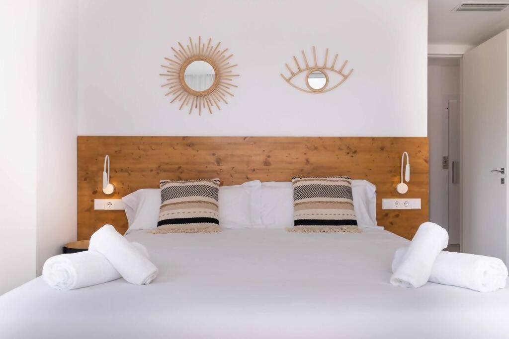 Naramia Sagaro Villa With Poolgarden10 Pax S'Agaro Buitenkant foto